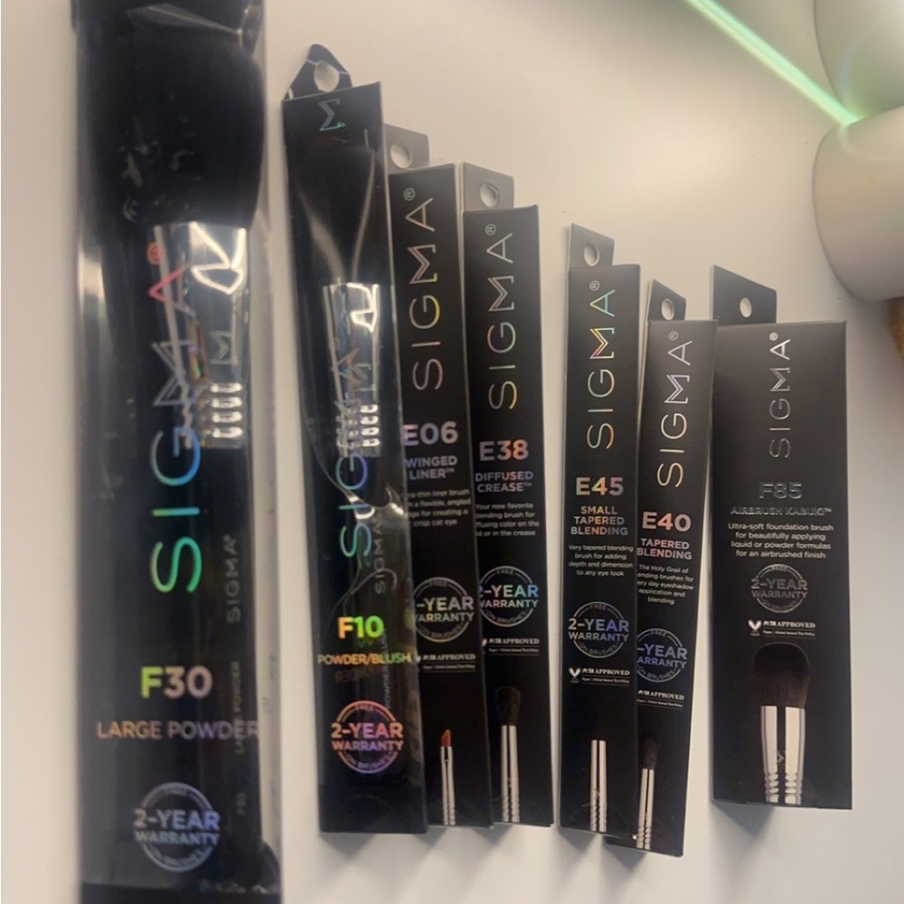 SIGMA MAKEUP BRUSHES
